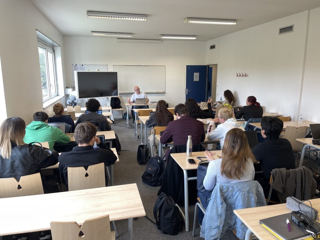 Nos étudiants en classe lors de leur rentrée 2024