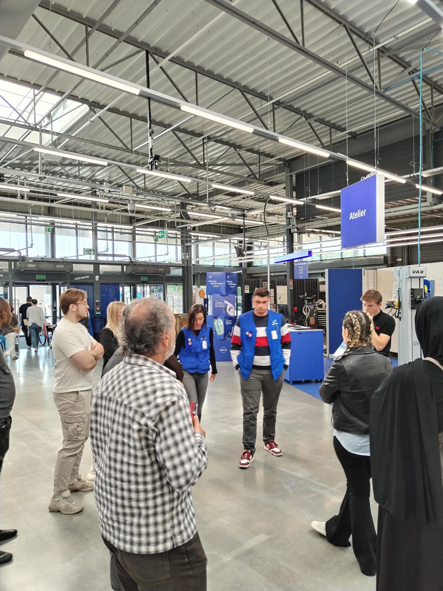 Nos M1 MDC découvrent le management chez Décathlon - IMC