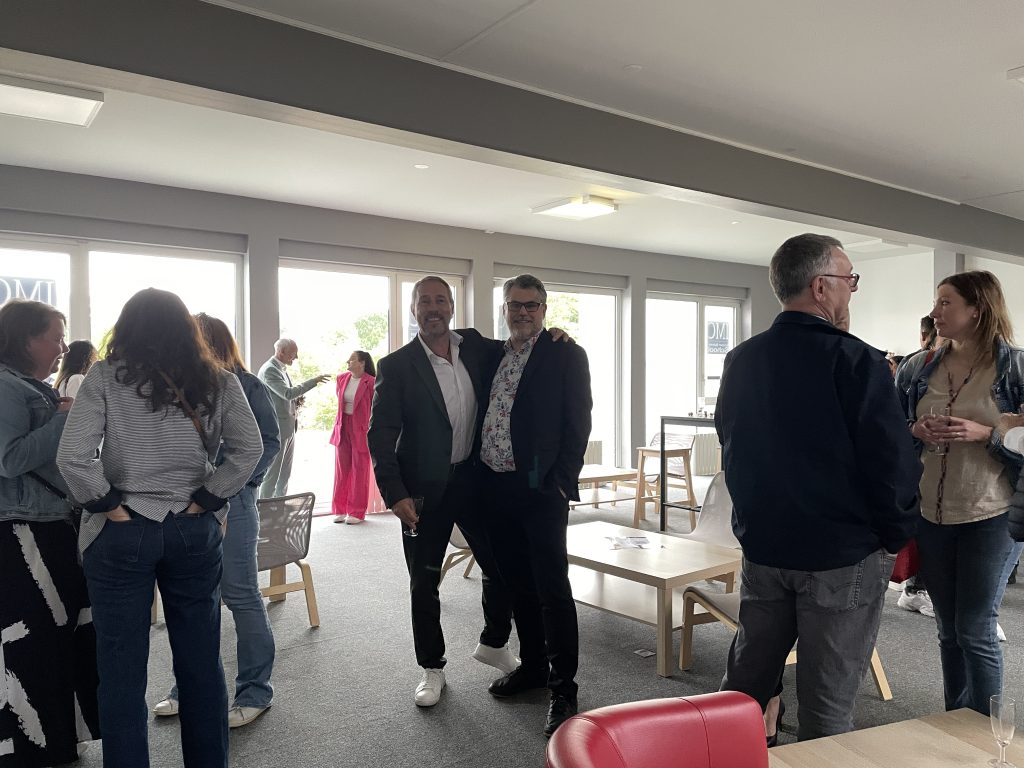 Anciens conseillers de l'école IMC lors de la soirée Alumni