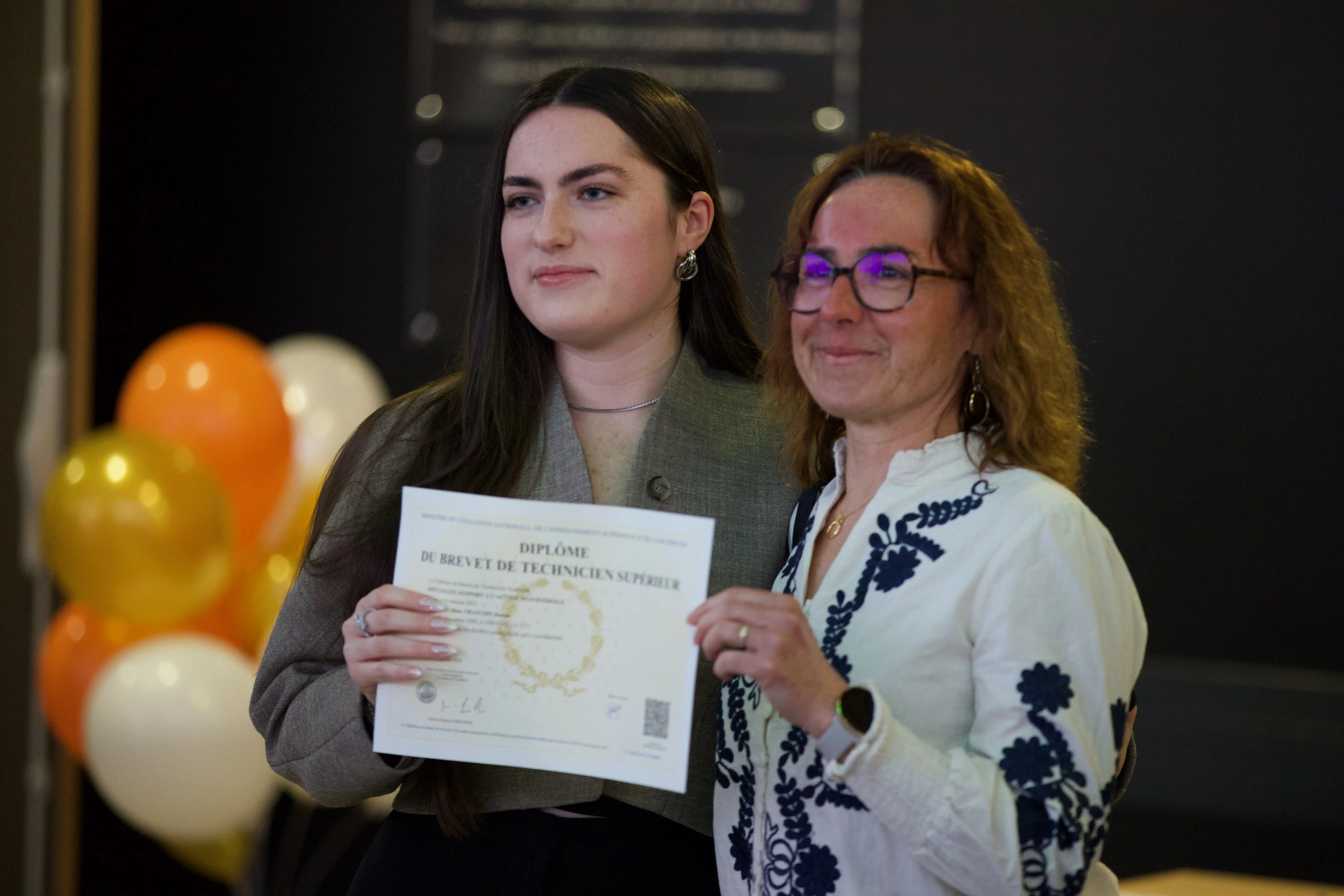 Étudiante diplômée en 2026
